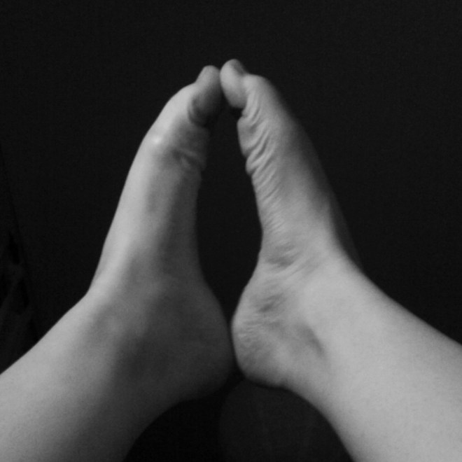 Day 29 - I tried to do that thing where you make a heart shape in the negative space but with my feet... It doesn't really work though.